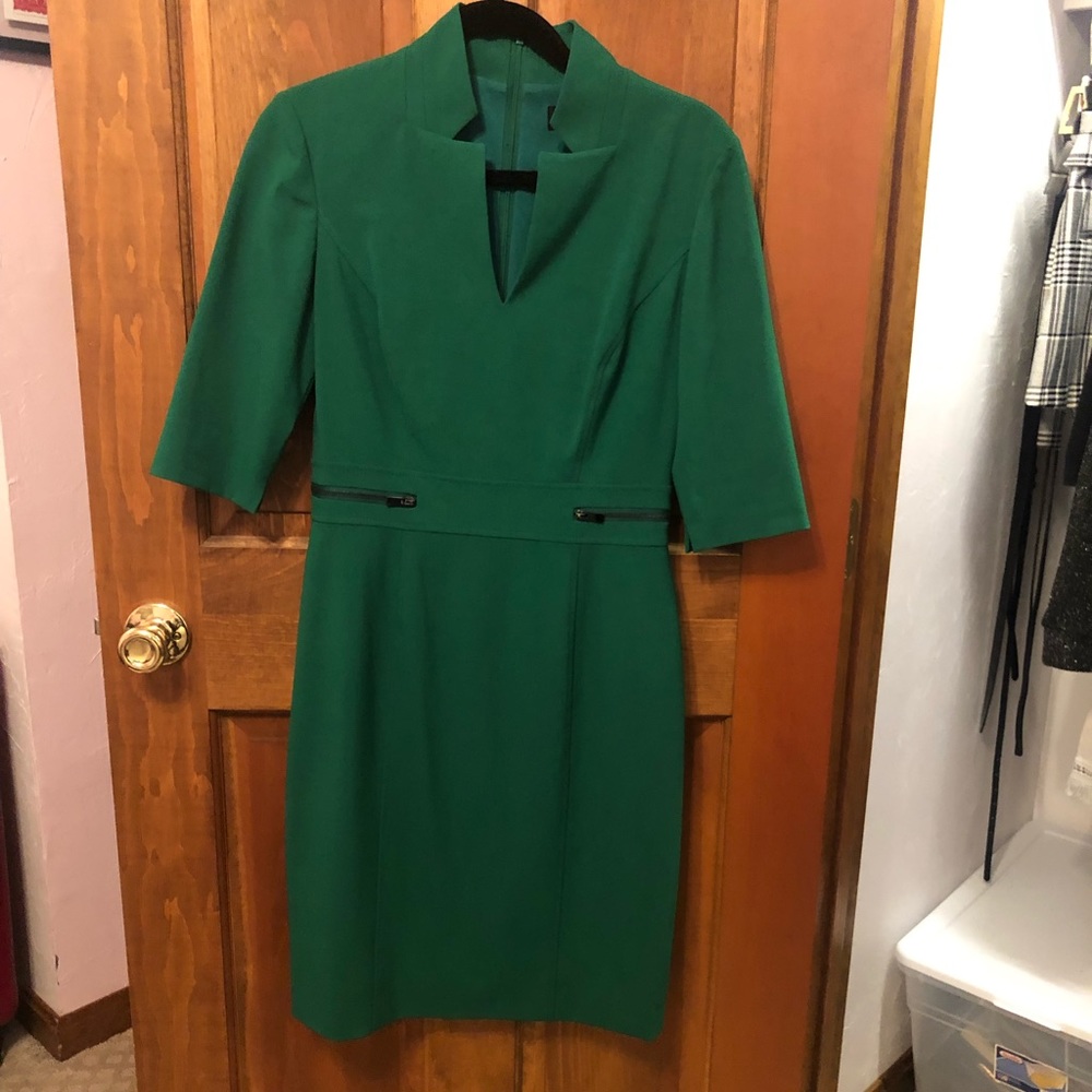 Tahari Dress size 4